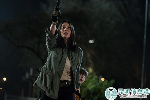 《铁血战士》剧照02