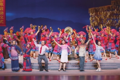 八桂大地兴文化 甲子辉煌展形象 八桂大地兴文化 甲子辉煌展形象