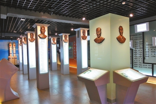 2018110208_res03_attpic_brief