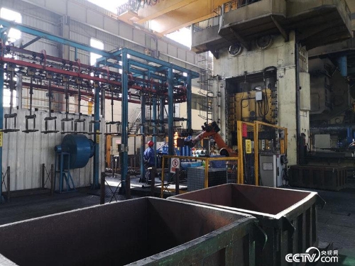 桂林经开区汽车零部件加工厂房(何川/摄)