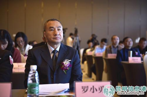 彝良县委常委、副县长罗小勇 彝良县委常委、副县长罗小勇