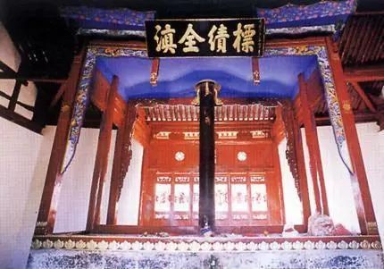 00300217994_28b8b63a 00300217994_28b8b63a