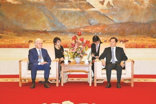 12月1日,陈豪在昆明会见上合组织秘书长阿利莫夫一行。 12月1日,陈豪在昆明会见上合组织秘书长阿利莫夫一行。