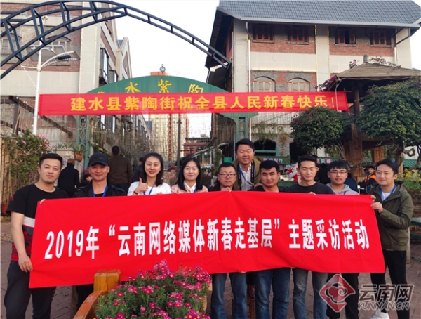 00300374750_96ad77b7