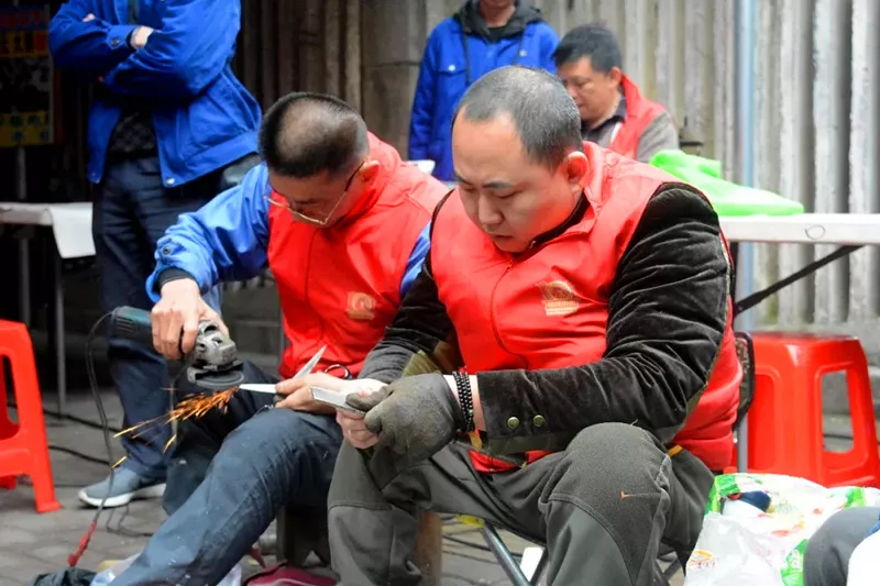 点击进入下一页