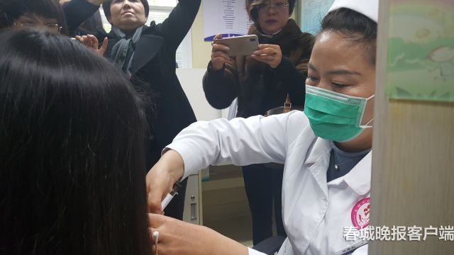 九价宫颈癌疫苗 春城晚报记者 楚田 摄影报道
