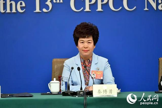 首场政协记者会，他为何放了这句“狠话”？