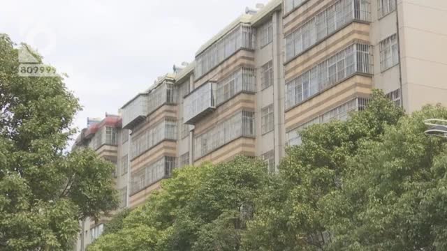 他们70年的维修基金被物管10年用完？36