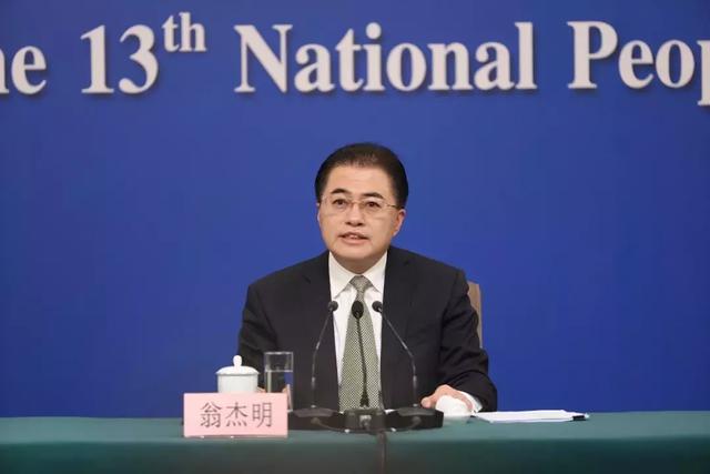 国企改革怎么改?混合所有制改革可能在哪些领域取得新突破?国资委回应了→