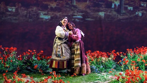 王宏伟主演民族歌剧《尘埃落定》受好评 c