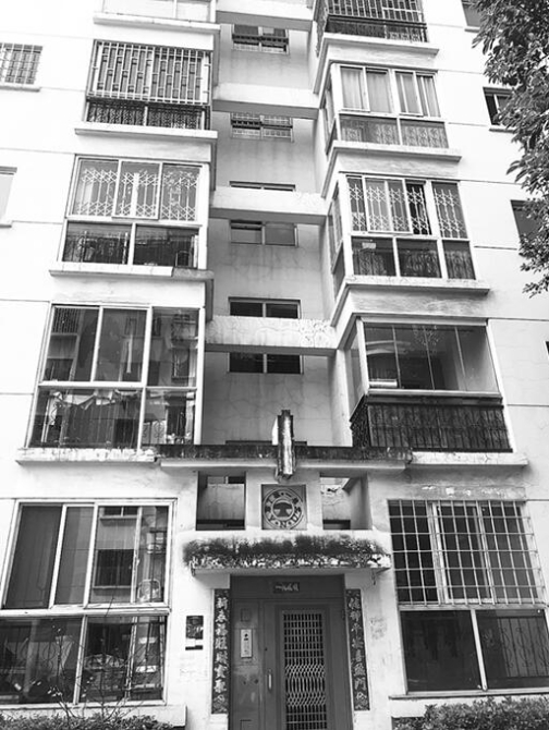 00300501136_8aa33acf 00300501136_8aa33acf