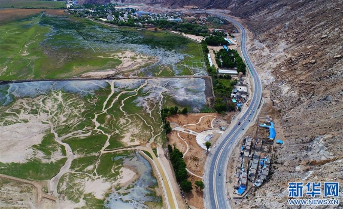 （西藏民主改革60周年）（5）路见西藏