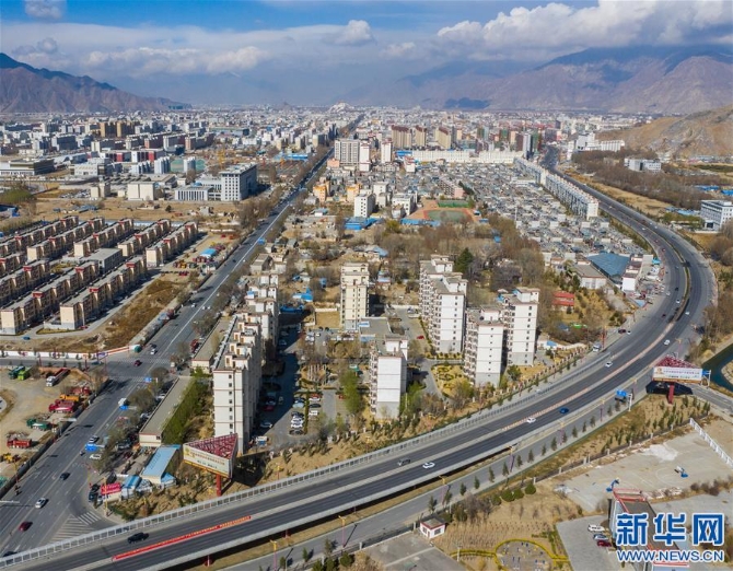 （西藏民主改革60周年）（8）路见西藏