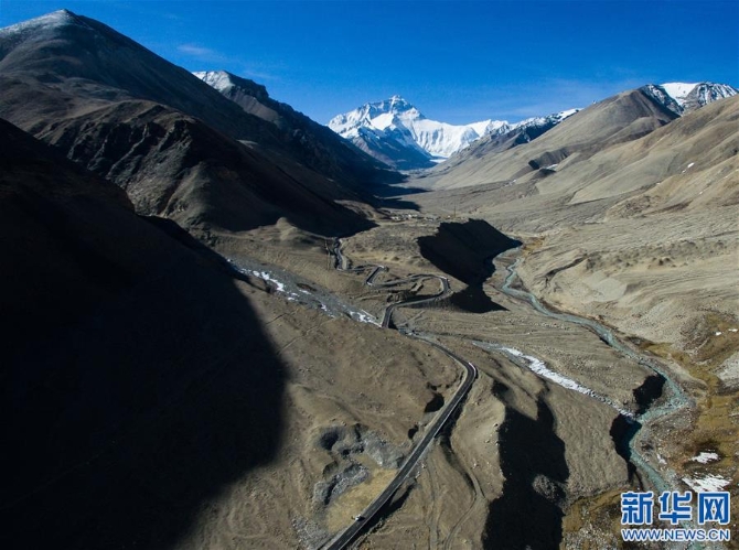 （西藏民主改革60周年）（10）路见西藏