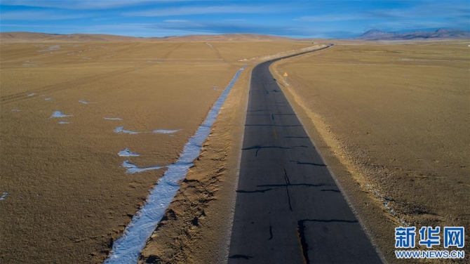 （西藏民主改革60周年）（11）路见西藏