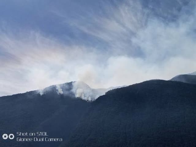 鹤庆山火南线和西线已控制2