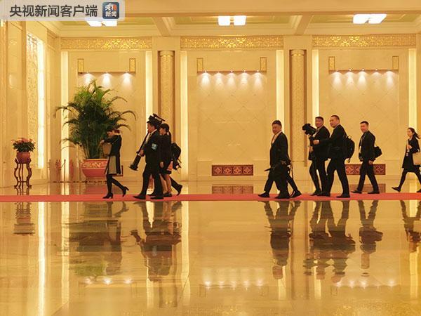 时政新闻眼|新纪录!习近平主席一天会见了14位领导人