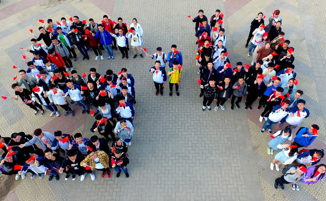 aaca213956f2384023d0ac556d80bb5f.jpg 648266888986757203.jpg