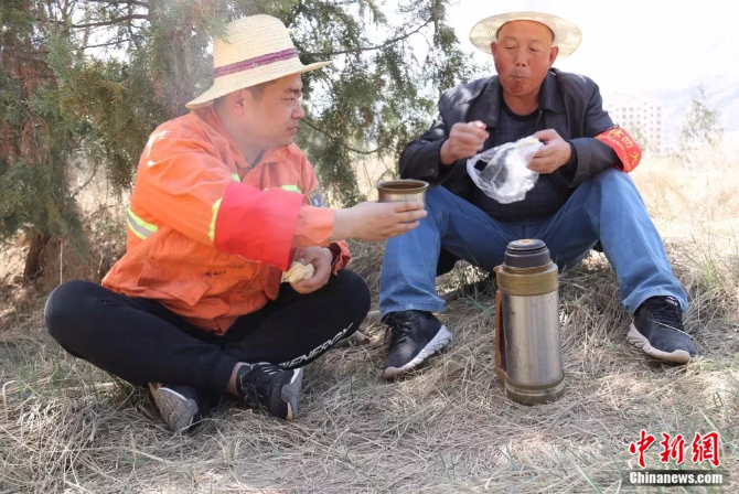 点击进入下一页