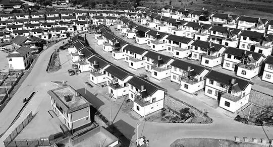 群众住上了更好的房子 群众住上了更好的房子