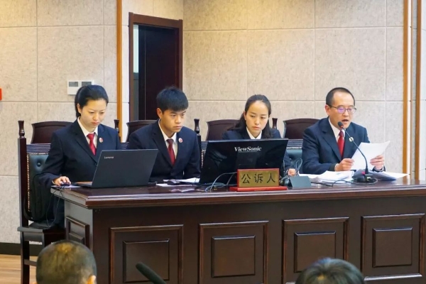 00300693276_cfe6f63b 00300693276_cfe6f63b