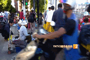 昆明有条奇葩“花子街”！“欧米茄”手表、手机、过期食药品、旧货等啥都有