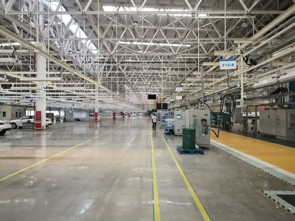 新能源汽车生产车间 新能源汽车生产车间