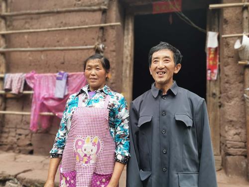 “搬不动山，就搬人”，昭通36.24万人从山区搬入城5.jpg