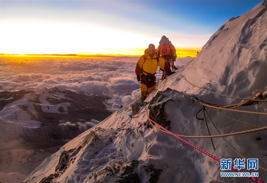 （体育·专题）（8）西藏拉萨喜马拉雅登山向导学校的20年