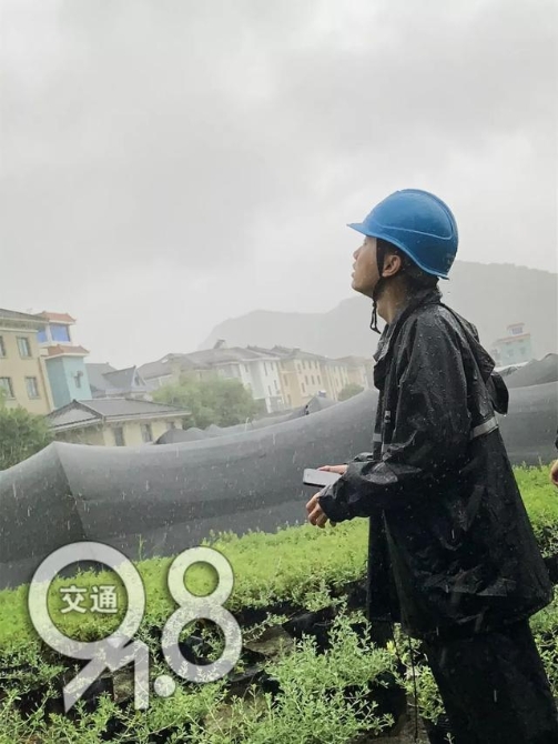 “我尽力了,但还是……”抗台风一线,他哭得让人心疼