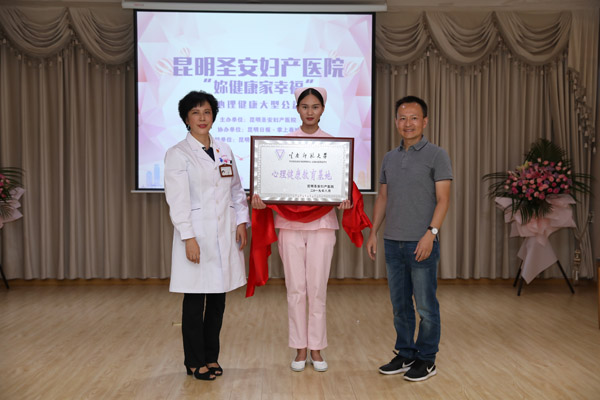 1518112699 1518112699