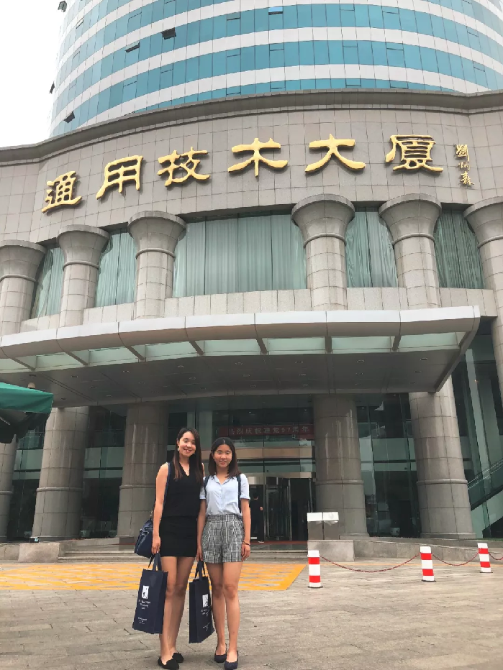 这才是我们同心建设的香港，这才是广大香港青年的模样！