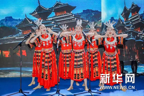 1124927883_15668943328681n