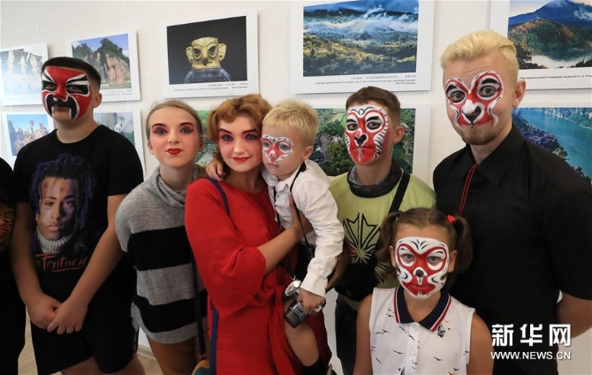 1124952831_15674703921151n