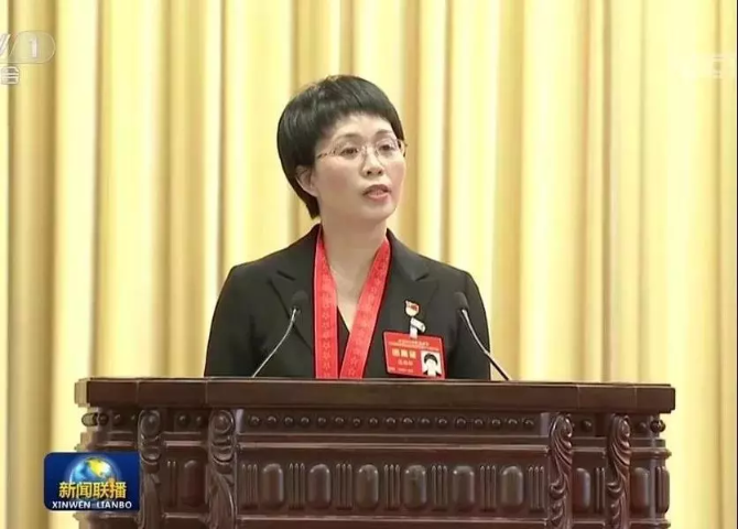 教师节表彰大会上发言的4位老师,他们有怎样的故事丨第35个教师节 教师节表彰大会上发言的4位老师,他们有怎样的故事丨第35个教师节