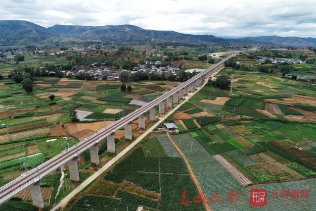 永广铁路按期开通