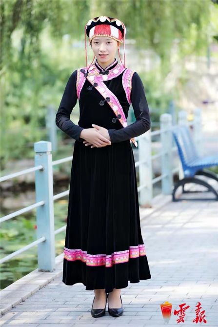 快看!“民族团结”方队里有16朵“云南花”