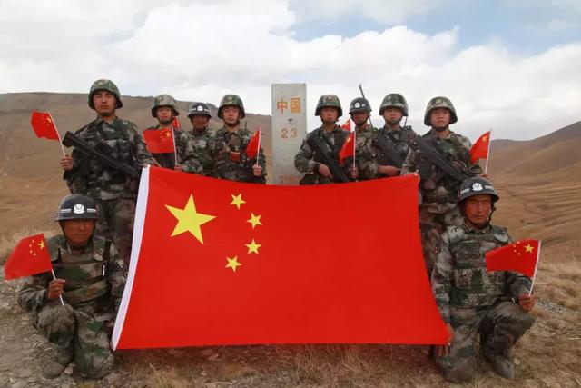 这个国庆，中国军人的身影一直在路上