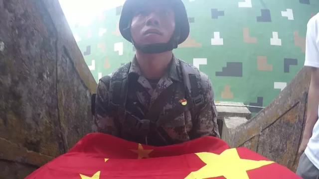 这个国庆，中国军人的身影一直在路上