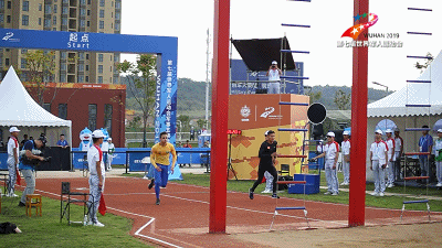 破纪录拿金牌,这些中国军人让人服气!