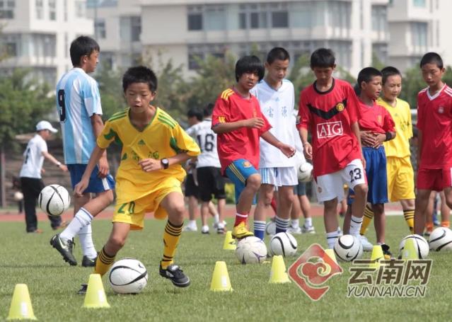 特色学校2.jpg