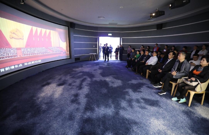 凤舞展翅启新程 全国网媒总编辑走进中国（山东）自贸试验区 济南片区感叹济南更加开放