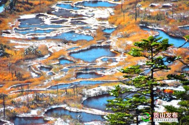 贡山县