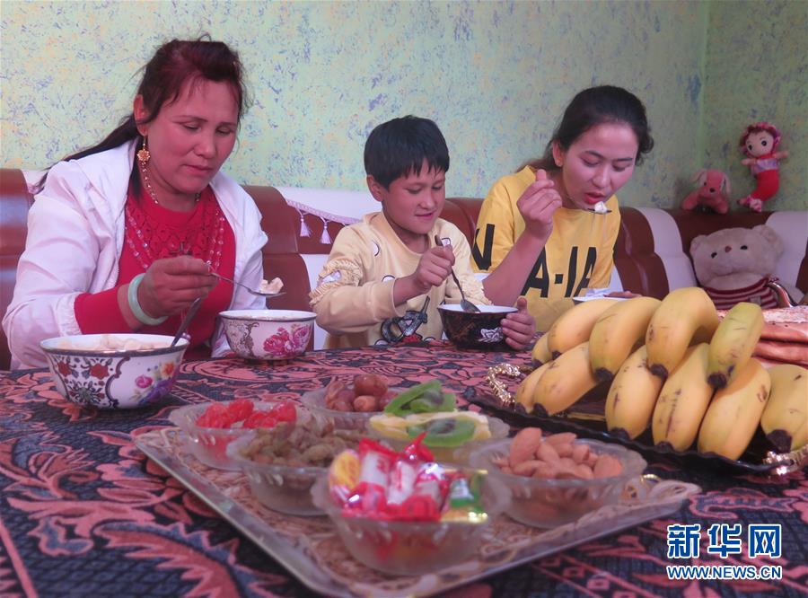 （在习近平新时代中国特色社会主义思想指引下——新时代新作为新篇章·总书记关切高质量发展·图文互动）（5）翻过“贫困”山，通向“幸福”站——脱贫攻坚“歼灭战”里的小故事