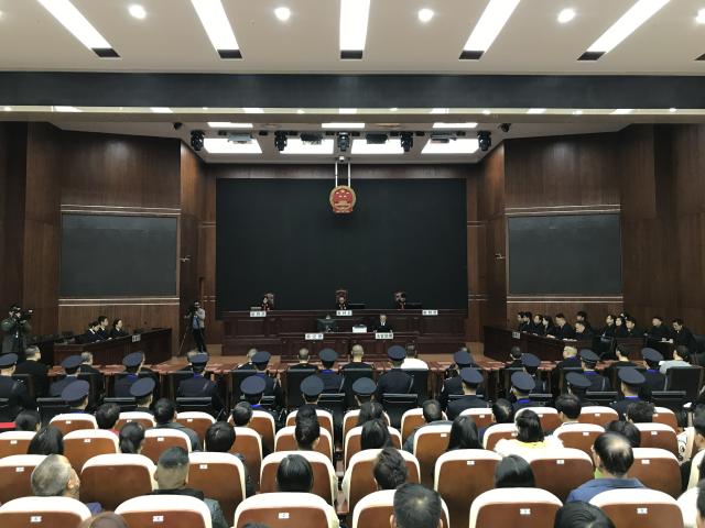孙小果