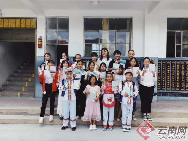 云南5名山区孩子诗作