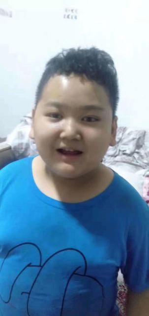 杨棋登.jpg