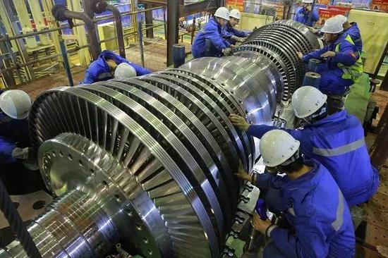 新汽轮器转子安装