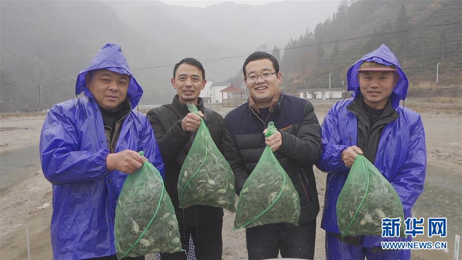 （新华全媒头条·图文互动）（3）在最艰苦的地方，有最温暖的你——安徽省“第一书记”的新春坚守