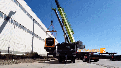 昆明地铁4号线新车5.gif